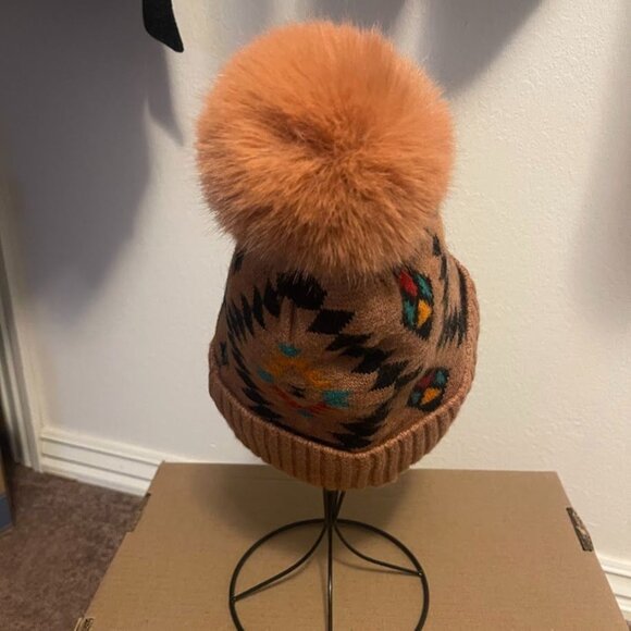 C.C Aztec Print‎ Beanie With Faux Fur Pom Womens Rayon/Nylon Blend Multicolor - Picture 12 of 14